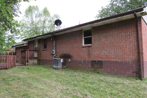 194 Silver Dr, Sonora, KY 42776 photo 2