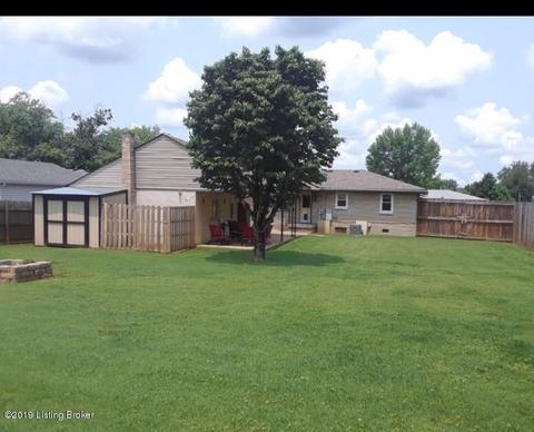 247 Carla Dr, Mount Washington, KY 40047 photo 2