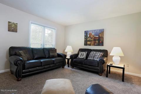 3600 Valehill Dr, Floyds Knobs, IN 47119 photo 4
