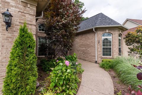 4066 Viewcrest Loop, Floyds Knobs, IN 47119 photo 4