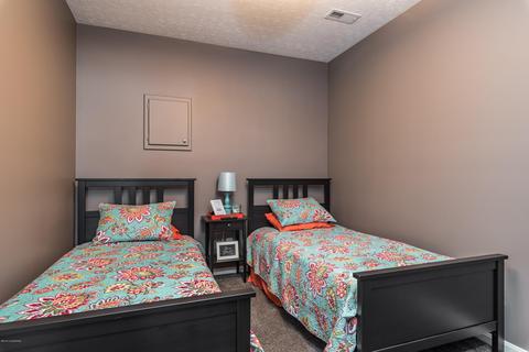 4107 Versailles Ct, Floyds Knobs, IN 47119 photo 24