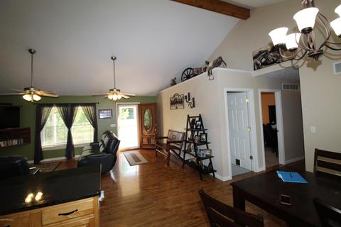 712 Foxboro Rd, Pendleton, KY 40055 photo 8