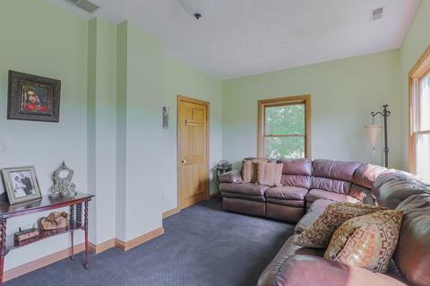 9150 Cooks Mill Rd, Georgetown, IN 47122 photo 22