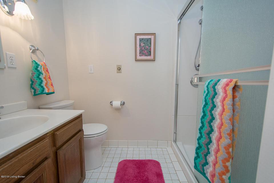  1612 Gardiner Ln #112, Louisville, KY 40205 photo 22