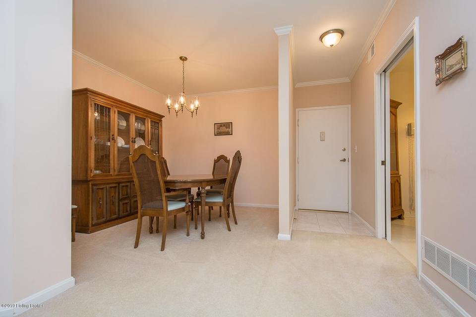  1612 Gardiner Ln #112, Louisville, KY 40205 photo 7