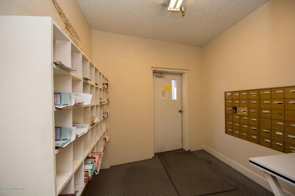  1612 Gardiner Ln #112, Louisville, KY 40205 photo 30