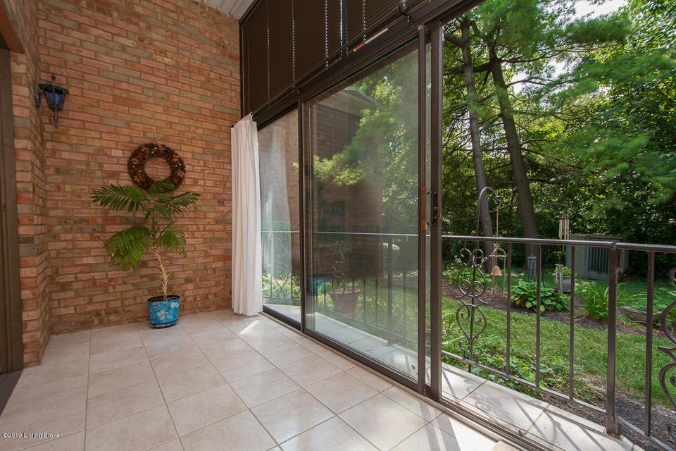  1612 Gardiner Ln #112, Louisville, KY 40205 photo 12