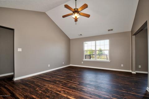 265 Spencer Ln, Mount Washington, KY 40047 photo 4