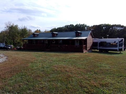 705 Hawk Rd, Bloomfield, KY 40008 photo 1
