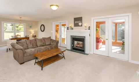 654 Waddy Rd, Waddy, KY 40076 photo 9