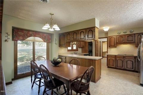 4665 Edwardsville-galena Rd, Floyds Knobs, IN 47119 photo 13