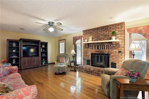 4665 Edwardsville-galena Rd, Floyds Knobs, IN 47119 photo 6