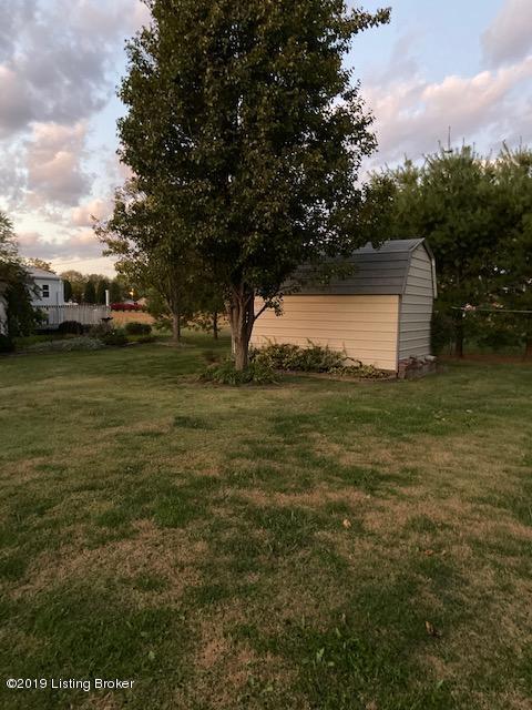 5873 Hwy 52, Loretto, KY 40037 photo 9