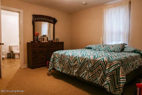 246 N Walnut St, Upton, KY 42784 photo 12