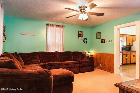 246 N Walnut St, Upton, KY 42784 photo 7