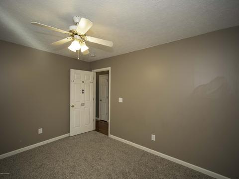 360 Mapleview Dr, Mount Washington, KY 40047 photo 19