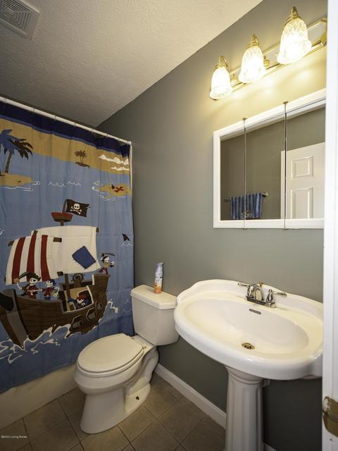 360 Mapleview Dr, Mount Washington, KY 40047 photo 13