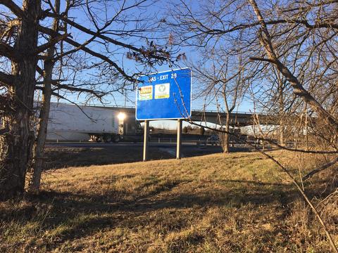 8375 Lagrange Rd, Smithfield, KY 40068 photo 3