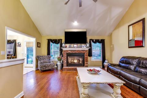 6012 Springcrest Dr, Georgetown, IN 47122 photo 14