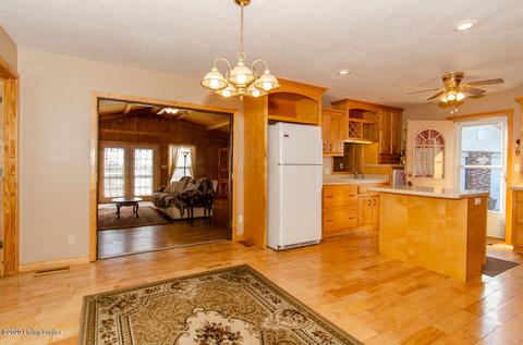 3488 Cane Run Rd, Springfield, KY 40069 photo 7