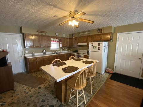 103 Hillview Camp Rd, Bee Spring, KY 42207 photo 31