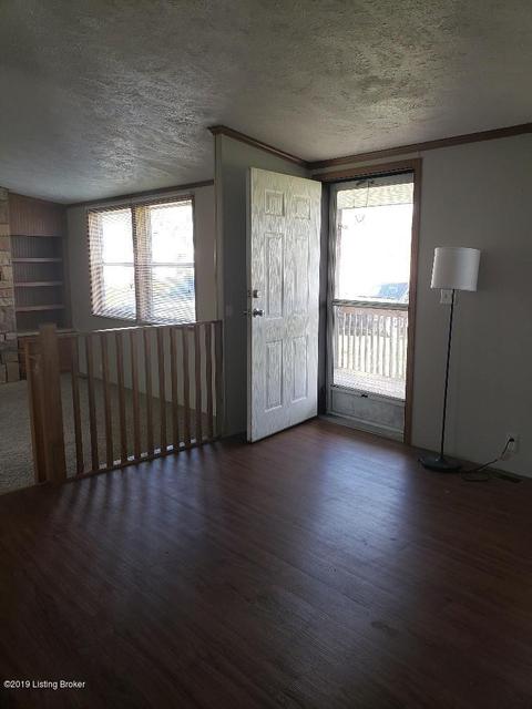 109 Carson, Sanders, KY 41083 photo 4