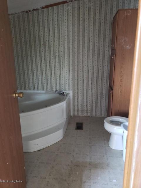 109 Carson, Sanders, KY 41083 photo 10