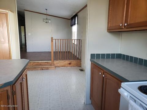 109 Carson, Sanders, KY 41083 photo 7