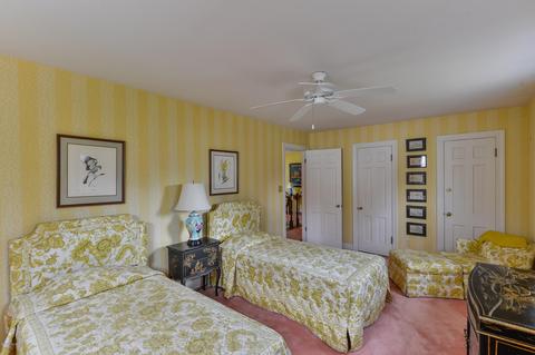 420 Pennington Ln, Rolling Fields, KY 40207 photo 23
