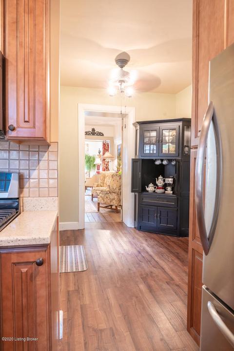 714 E Main St, Madison, IN 47250 photo 17