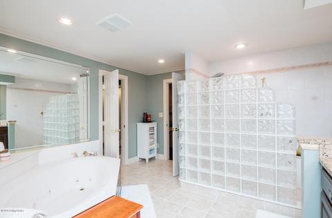 3010 Ridgewood Dr, Floyds Knobs, IN 47119 photo 73