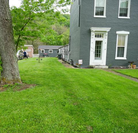 1201 Walnut St, Madison, IN 47250 photo 2