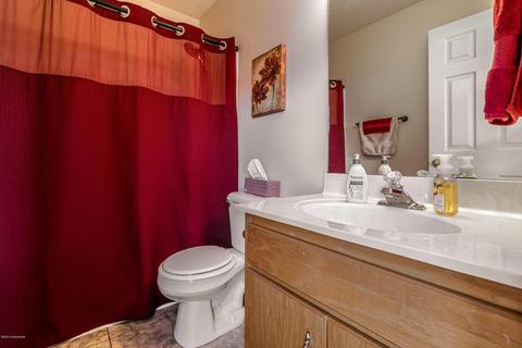302 E Aulbern Dr, Mount Washington, KY 40047 photo 23