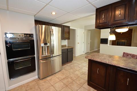 744 Meadow View Dr, Villa Hills, KY 41017 photo 10