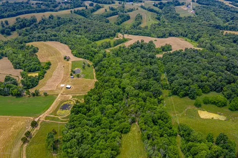 1107 Ritter Ln, Waddy, KY 40076 photo 5