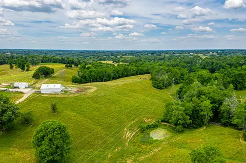 1107 Ritter Ln, Waddy, KY 40076 photo 3