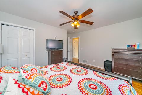 5107 Barry Ln, Floyds Knobs, IN 47119 photo 17