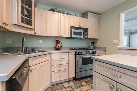 3909 Meadowland Dr, Prospect, KY 40059 photo 6