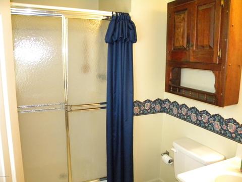 972 Peytona Beach Rd, Waddy, KY 40076 photo 38