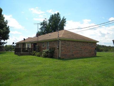 972 Peytona Beach Rd, Waddy, KY 40076 photo 4
