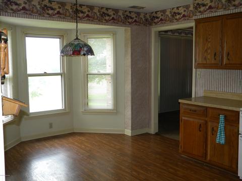 972 Peytona Beach Rd, Waddy, KY 40076 photo 26