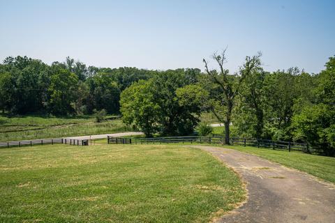 5216 Lagrange Rd, Smithfield, KY 40068 photo 3