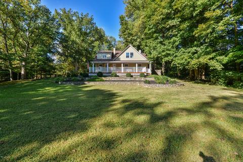 11207 Beech Rd, Anchorage, KY 40223 photo 2