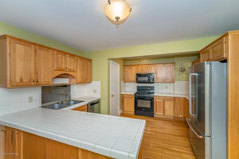 11207 Beech Rd, Anchorage, KY 40223 photo 9