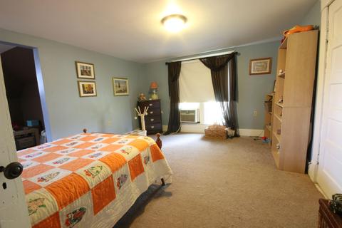 104 E Virginia Ave, Springfield, KY 40069 photo 10