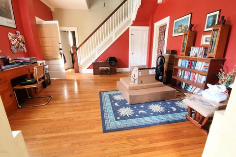 104 E Virginia Ave, Springfield, KY 40069 photo 7