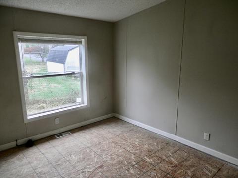 68 Sterling Cir, La Grange, KY 40031 photo 13