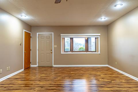 2940 Lagrange Rd, Smithfield, KY 40068 photo 12