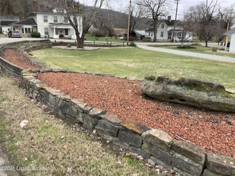 416 Fredericktown Rd, Springfield, KY 40069 photo 7