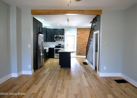 833 W Third St, Madison, IN 47250 photo 10
